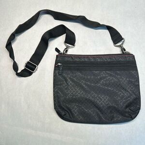 thirty-one Crossbody Shoulder Bag Purse Slim Nylon Black Pink Stitch Adjustable